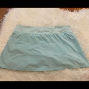 Pace Rival Mid-Rise Skirt